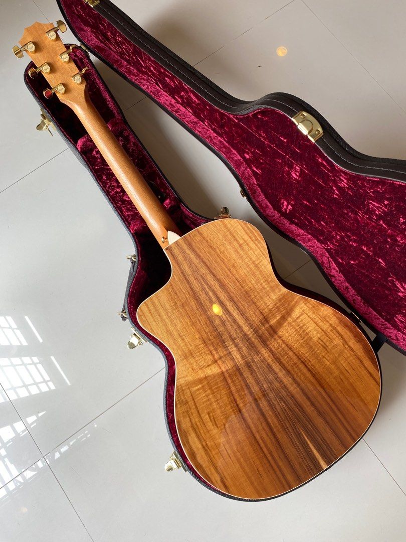 Taylor 214ce K Koa Deluxe Grand Auditorium Acoustic Guitar w Taylor Hard Case