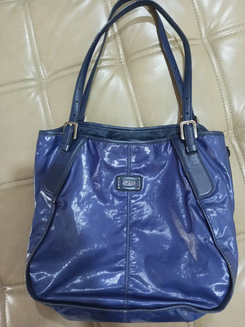 Tod’s tote bag, Women's Fashion, Bags & Wallets, Shoulder Bags on Carousell