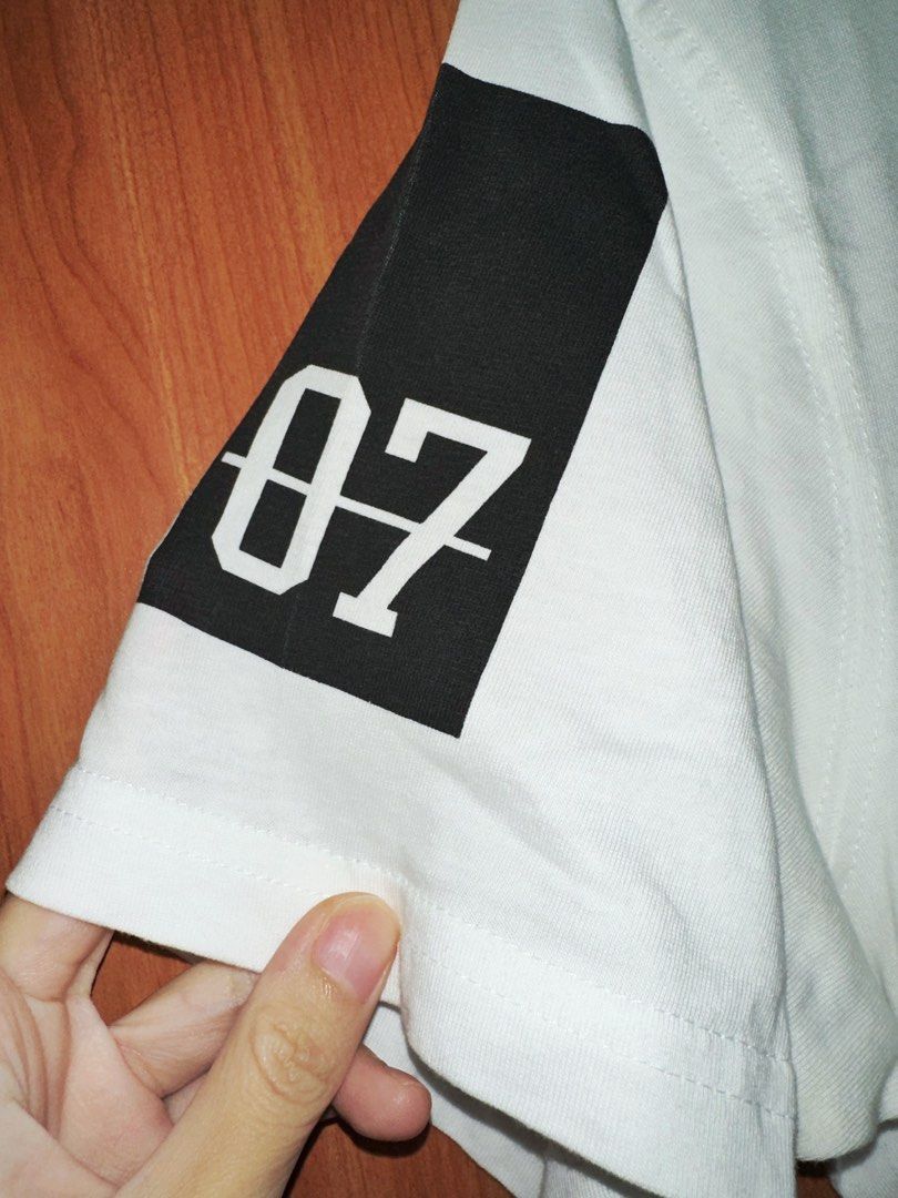 mens soft white t shirt