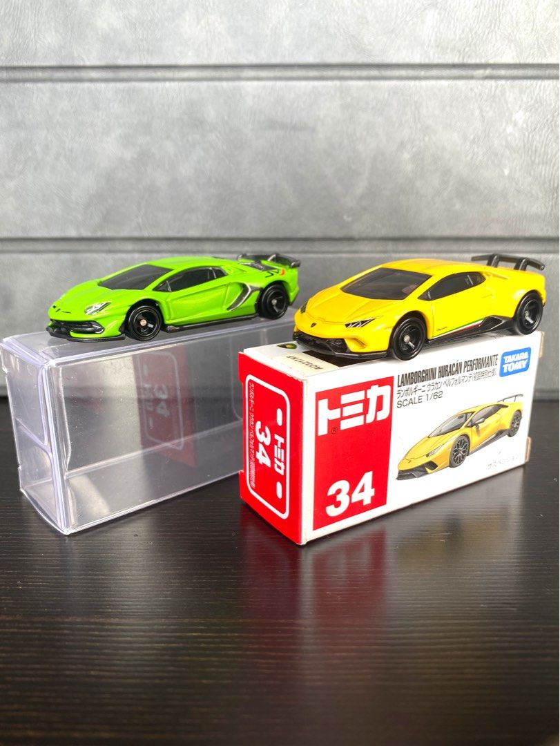 Tomica lamborghini sale huracan performante