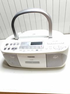 Toshiba cd,radio cassette