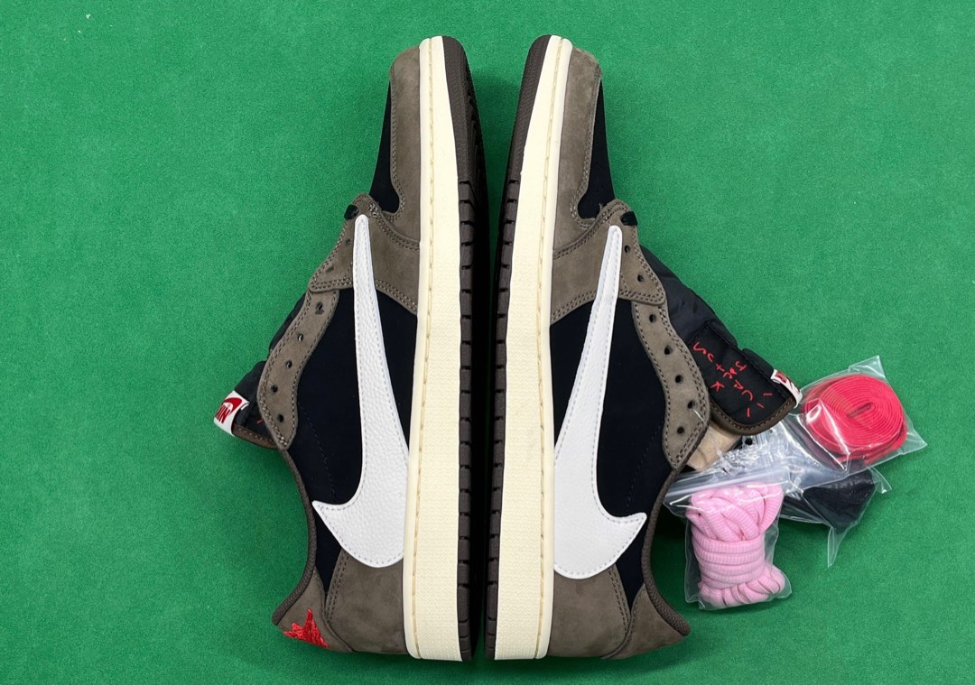 travis shoes nike
