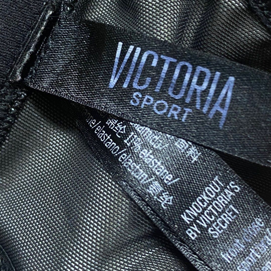 Victoria's Secret Knockout Front-Close Sports Bra, Women's Fashion,  Activewear on Carousell