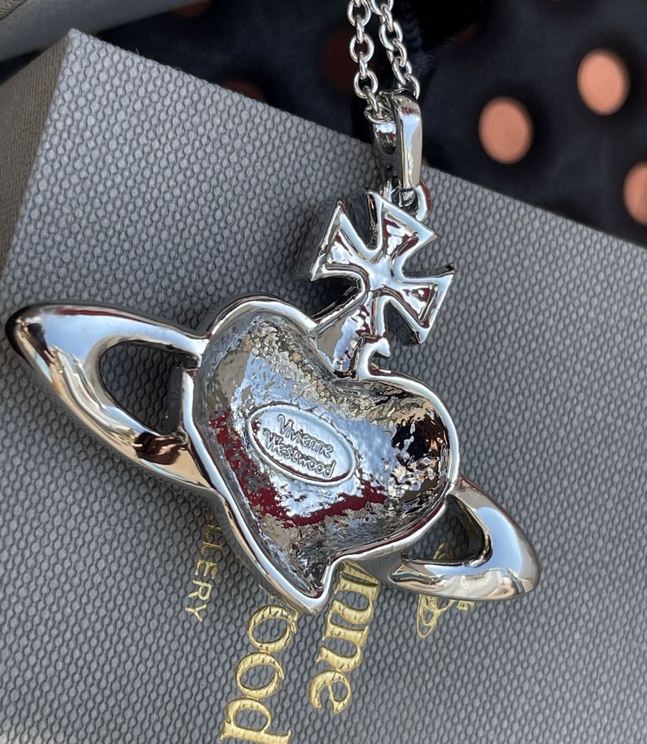 Vivienne Westwood Diamante Heart Orb Necklace, 女裝, 飾物及配件