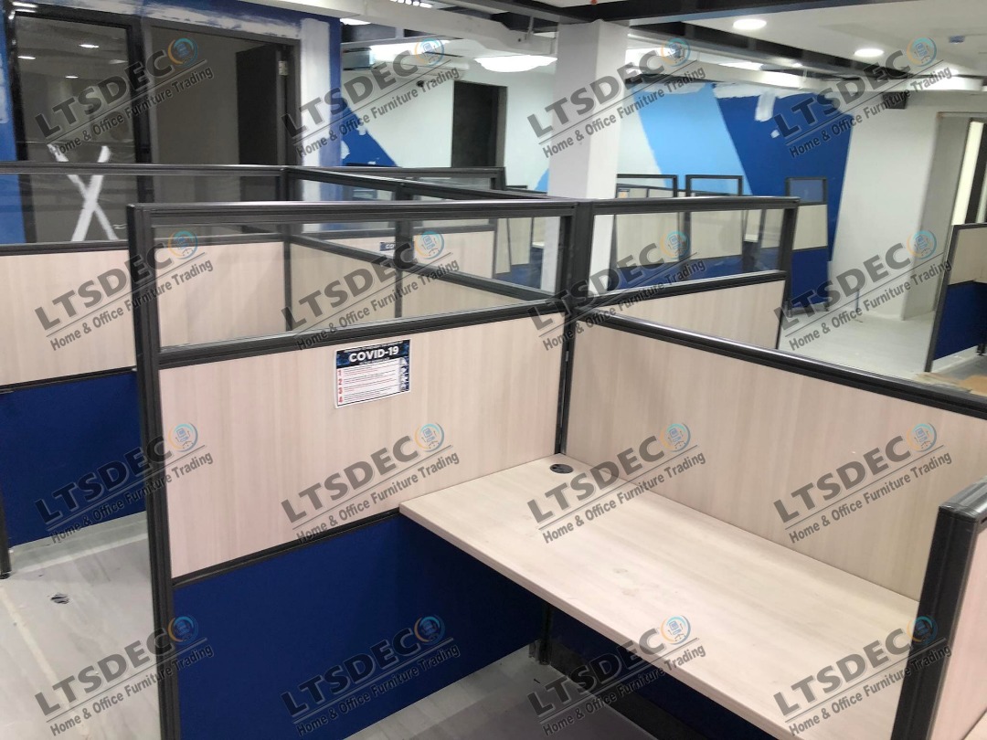 WORKSTATION MODULAR PARTITION WITH GLASS FURNITURE, Furniture & Home ...