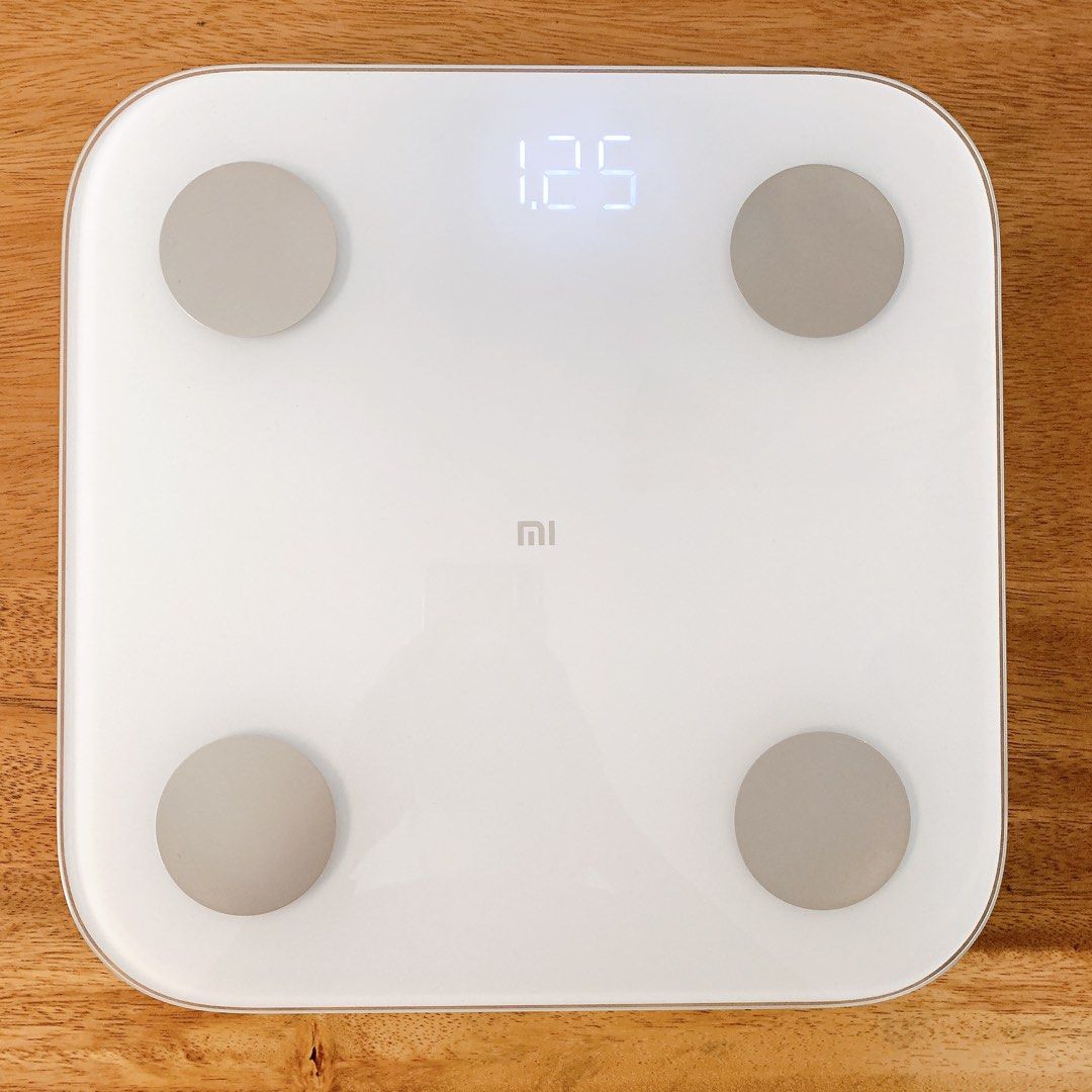 XiaoMi Mi Body Fat Composition LED Display Smart Scale V2, Health & Nutrition, Health Monitors