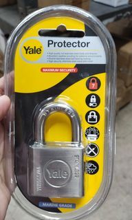Yale marine grade stainless steel body outdoor padlock stainless double bearing  y119dss/40/124/1 40mm