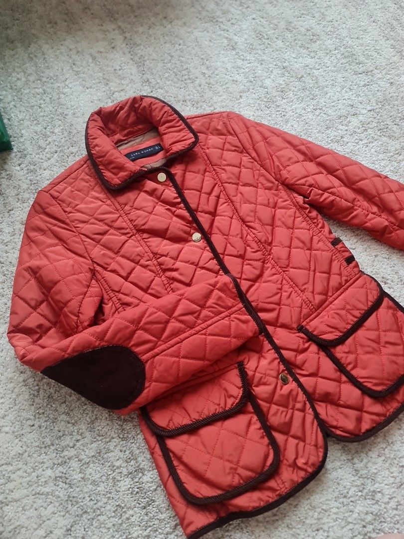 ZARA Quilted Jacket Women s Fashion Coats Jackets and Outerwear