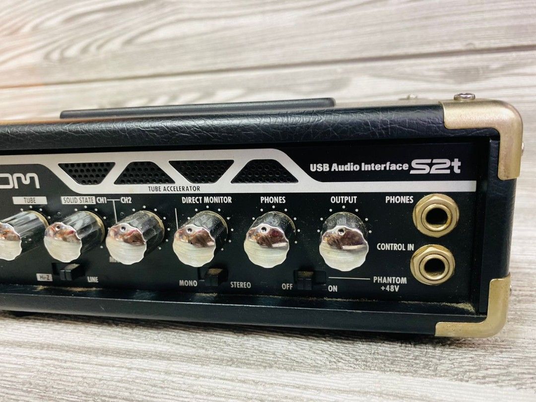 Zoom ZFX S2t USB Digital Audio Recording Interface.., Hobbies & Toys