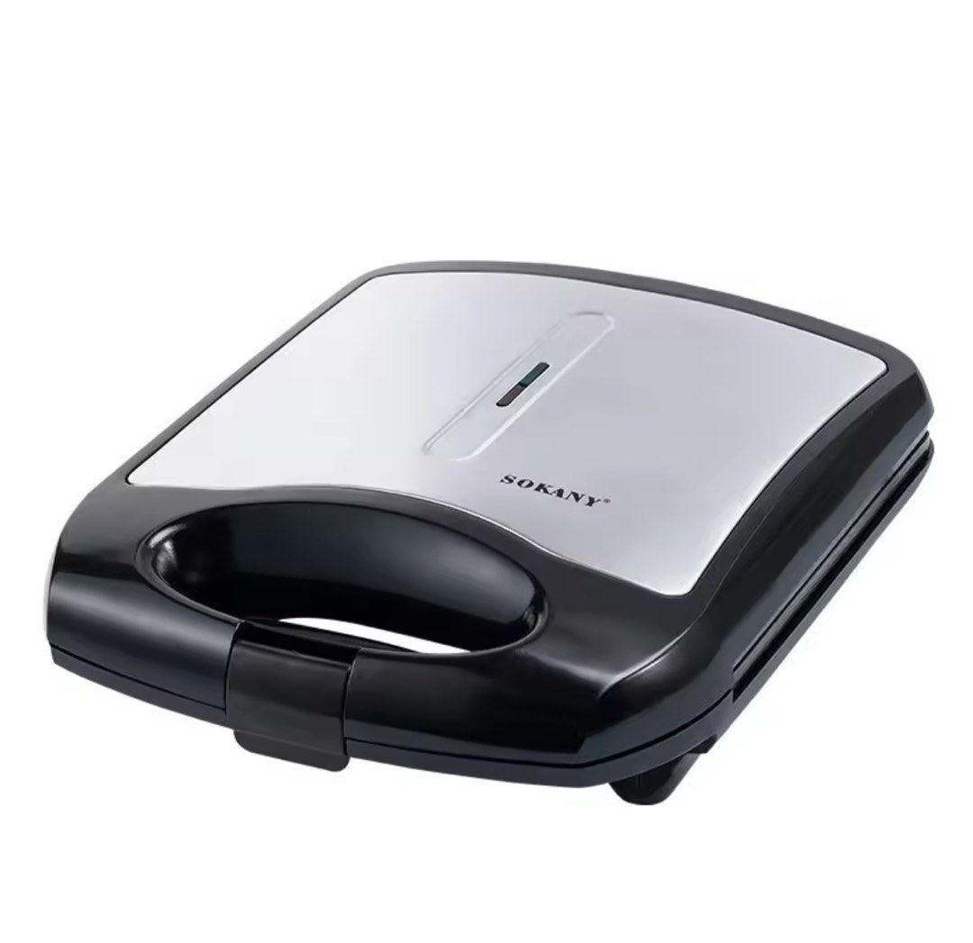 12 holes Mini Donut Maker (Category: Other Kitchen Appliances) located in Quezon City. Submitted by ohdaniyo (Listing ID 1267421453, Image 1). Description: .