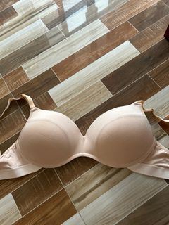 (Category: ) located in . Submitted by sari2bilina (Listing ID 1267415464, Image 1). Description: .