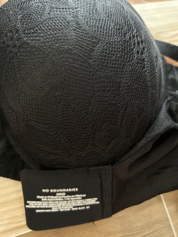 38DD or 85DD No boundaries UW laced padded bra black, Women's Fashion,  Undergarments & Loungewear on Carousell
