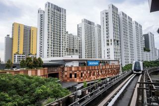 409A Northshore Drive - Well renovated & fully furnished common room