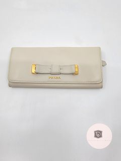 （分類：）位於 。 由 ucwarehouse1829 提交（商品編號 1267510307，圖片 1）。簡介： 。