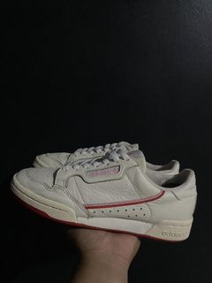 (Category: ) located in . Submitted by gotcleankicks (Listing ID 1267523422, Image 1). Description: .