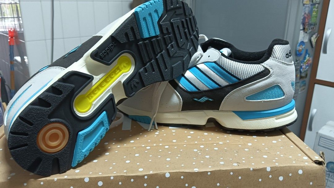 Adidas TORSION ZX4000