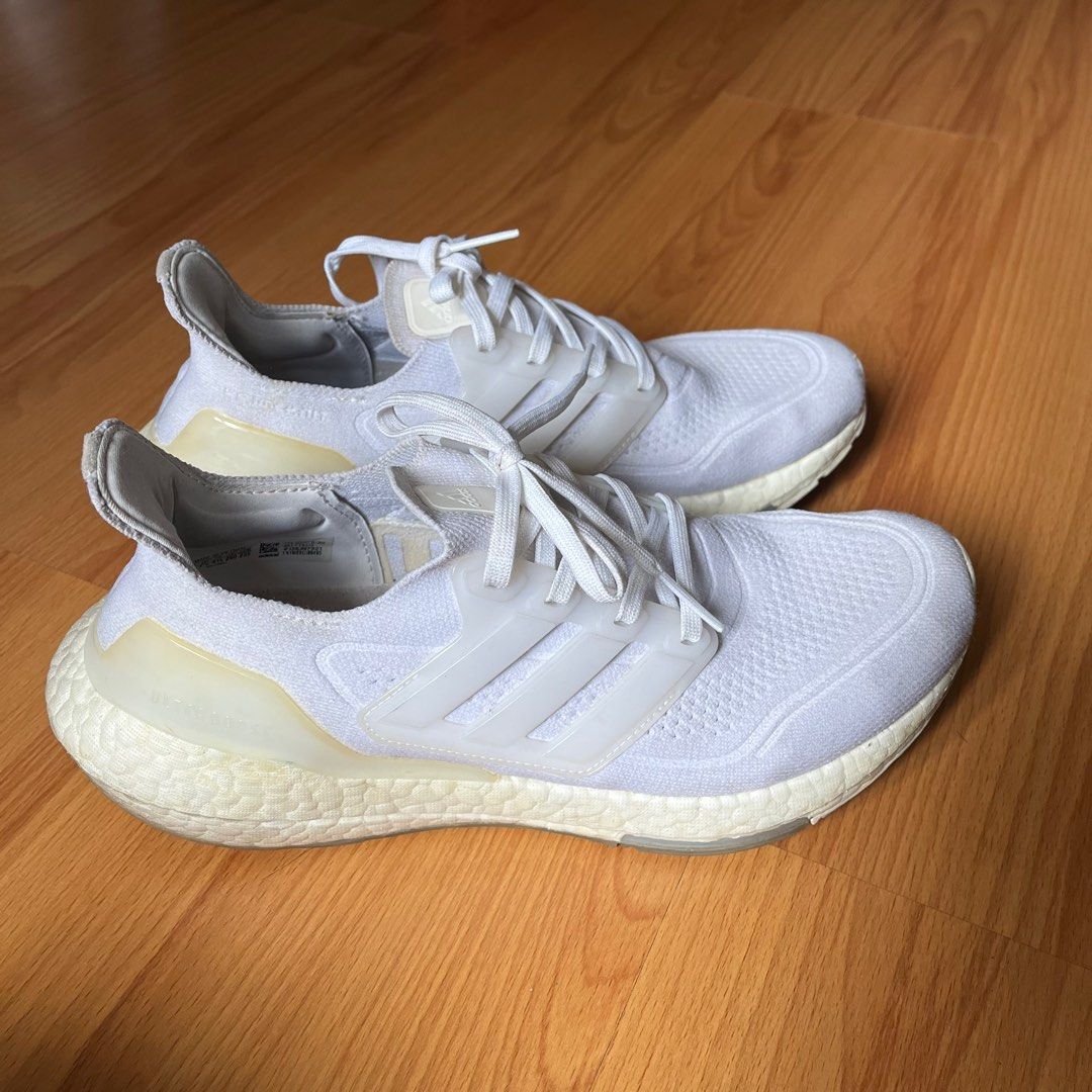 Ultra boost white deals mens size 8