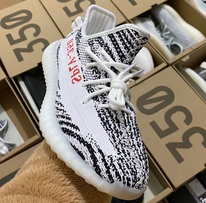 Adidas YEEZY Boost 350 V2
