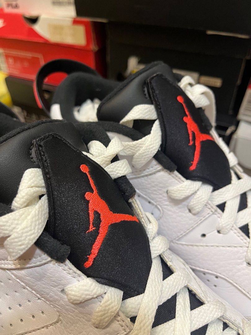 Infrared 6 retail outlet