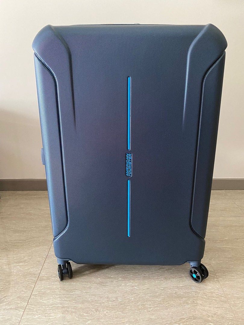 American Tourister Technum Spinner 77 28