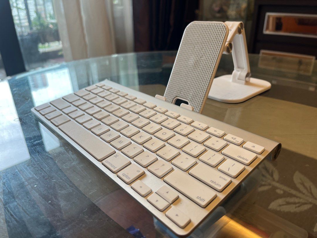 Apple Wireless Keyboard, Computers & Tech, Parts & Accessories