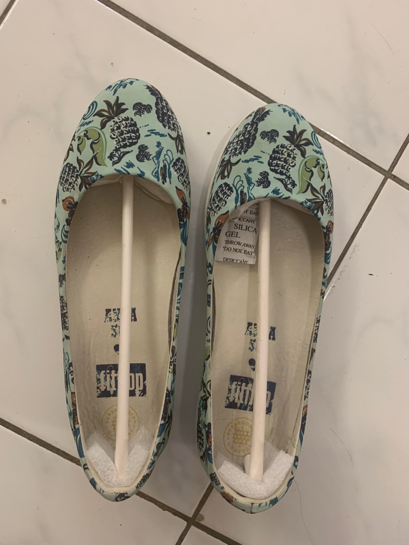 Fitflop outlet anna sui