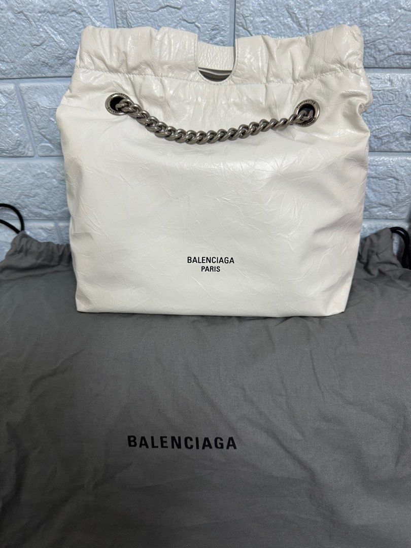 Balenciaga crush Tote Bag 巴黎世家垃圾袋, 名牌, 手袋及銀包- Carousell
