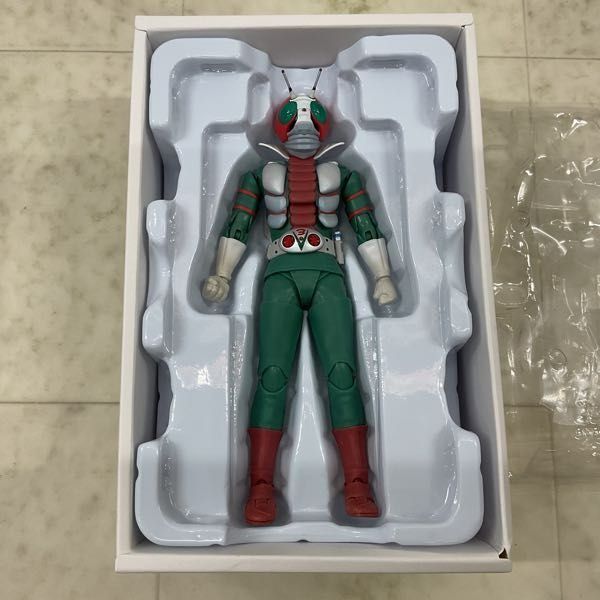 BANDAI SPIRITS s.h.figuarts 真骨彫製法蒙面超人V3, 興趣及遊戲, 玩具