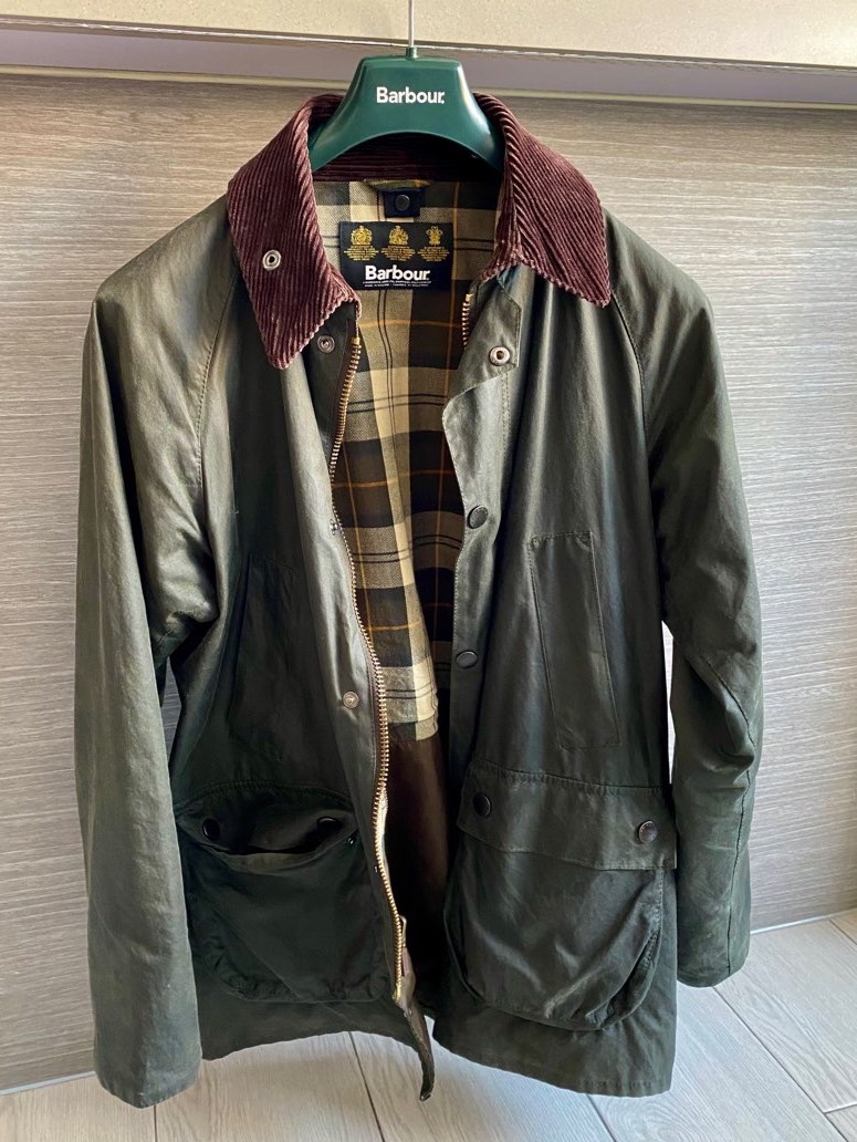 Barbour Bedale Sage Japan SL size 40 plus Pin Badge, 男裝, 外套及