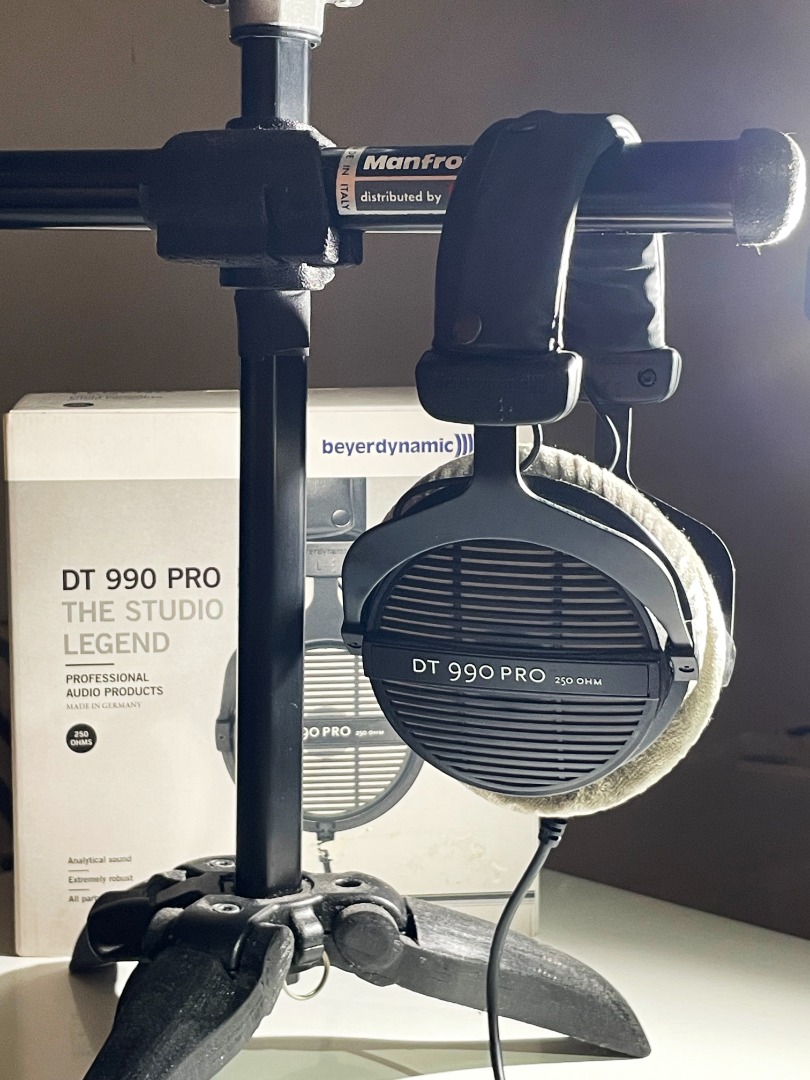 Beyerdynamic DT 990 Pro 250 Ohms, Audio, Headphones & Headsets on Carousell