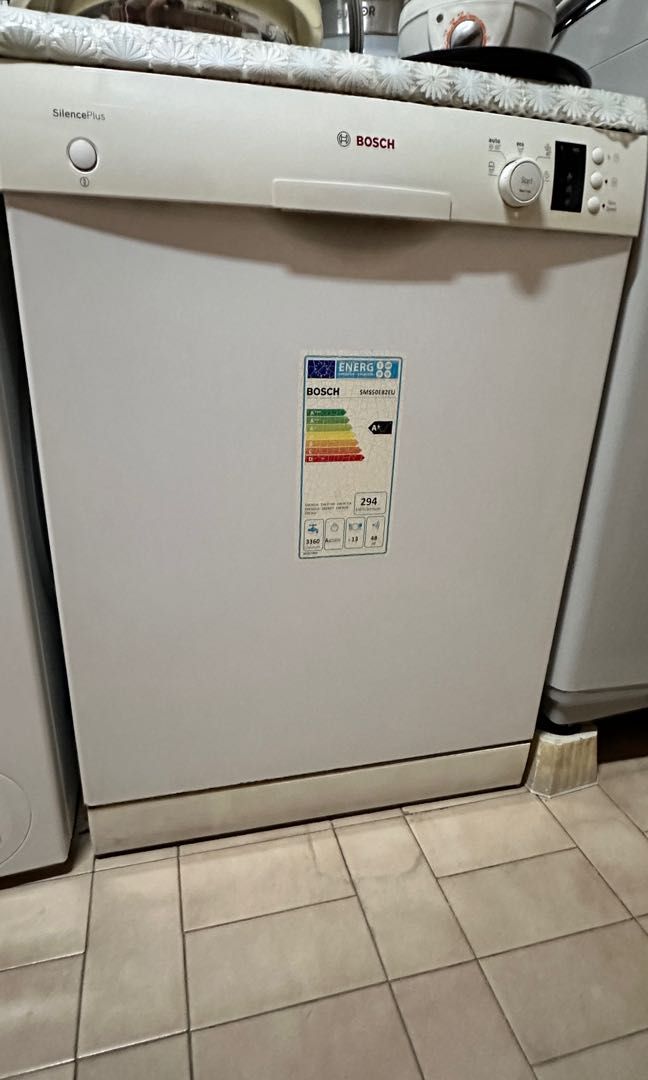 Bosch Dishwasher, TV & Home Appliances, Kitchen Appliances, Dishwasher on Carousell