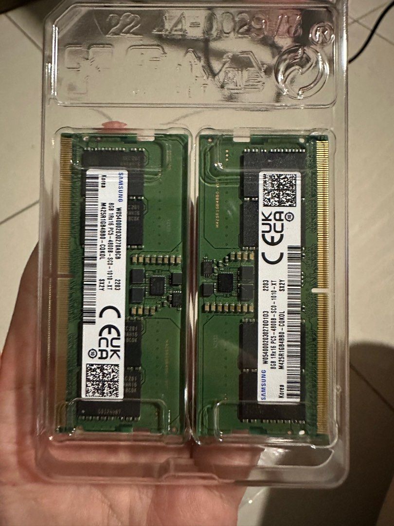 SK Hynix 16GB DDR5 SODIMM Laptop Memory, 4800Mhz Memory Speed, PC5