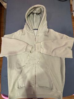 brandy melville grey carla zip up hoodie, not 100%