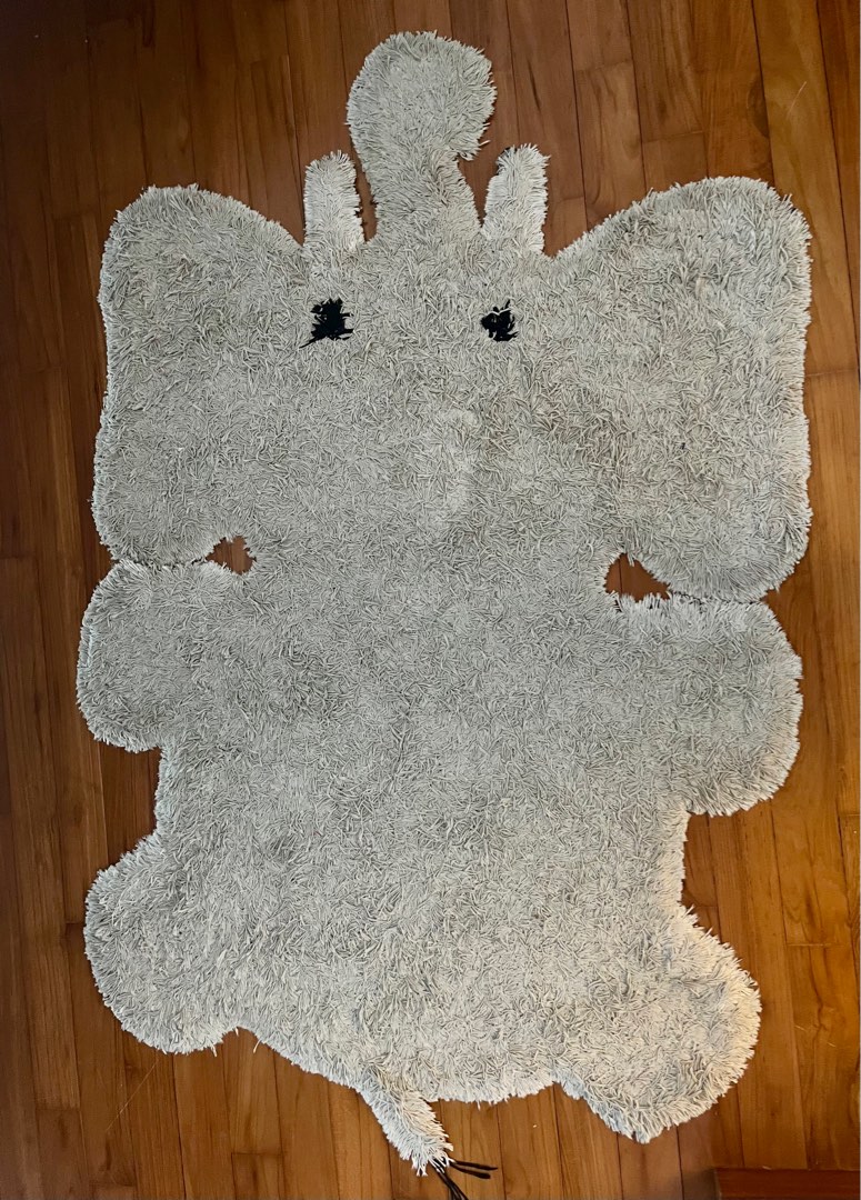 Carpet rug Deer industry, Furniture & Home Living, Home Decor, Carpets, Mats & Flooring on Carousell