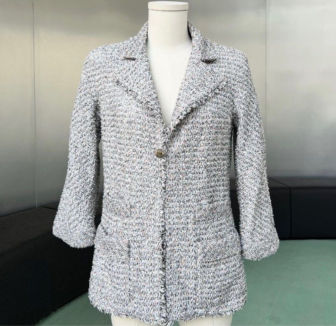 Chanel size 38 jacket outlet