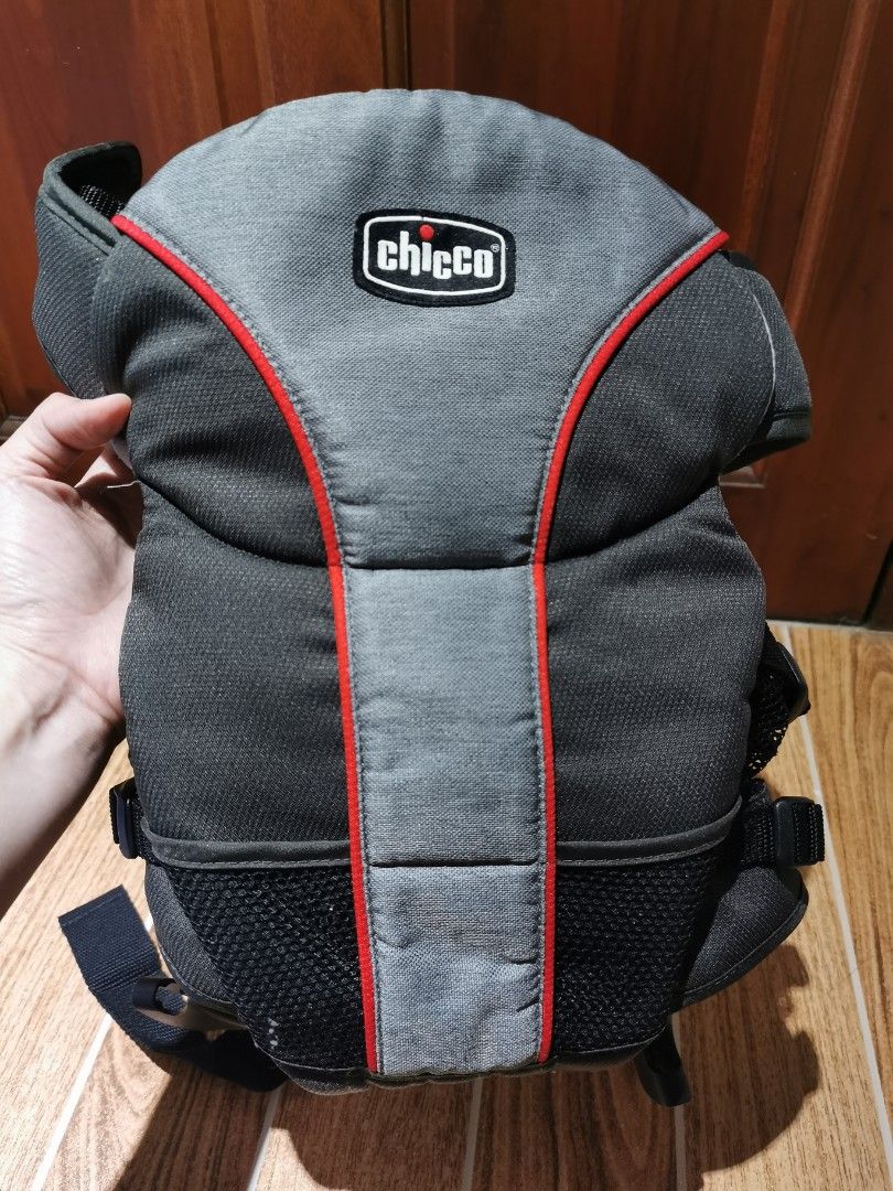 Chicco Ultra Soft Infant Carrier (Category: Carriers & Slings) located in Paranaque City. Submitted by avec21 (Listing ID 1267531025, Image 2). Description: RFS: Decluttering Condition 9/10. Bought from the US. Used 3x only. Shipping c/o buyer. Pick-up / Meet-up Location: BGC or Alabang.