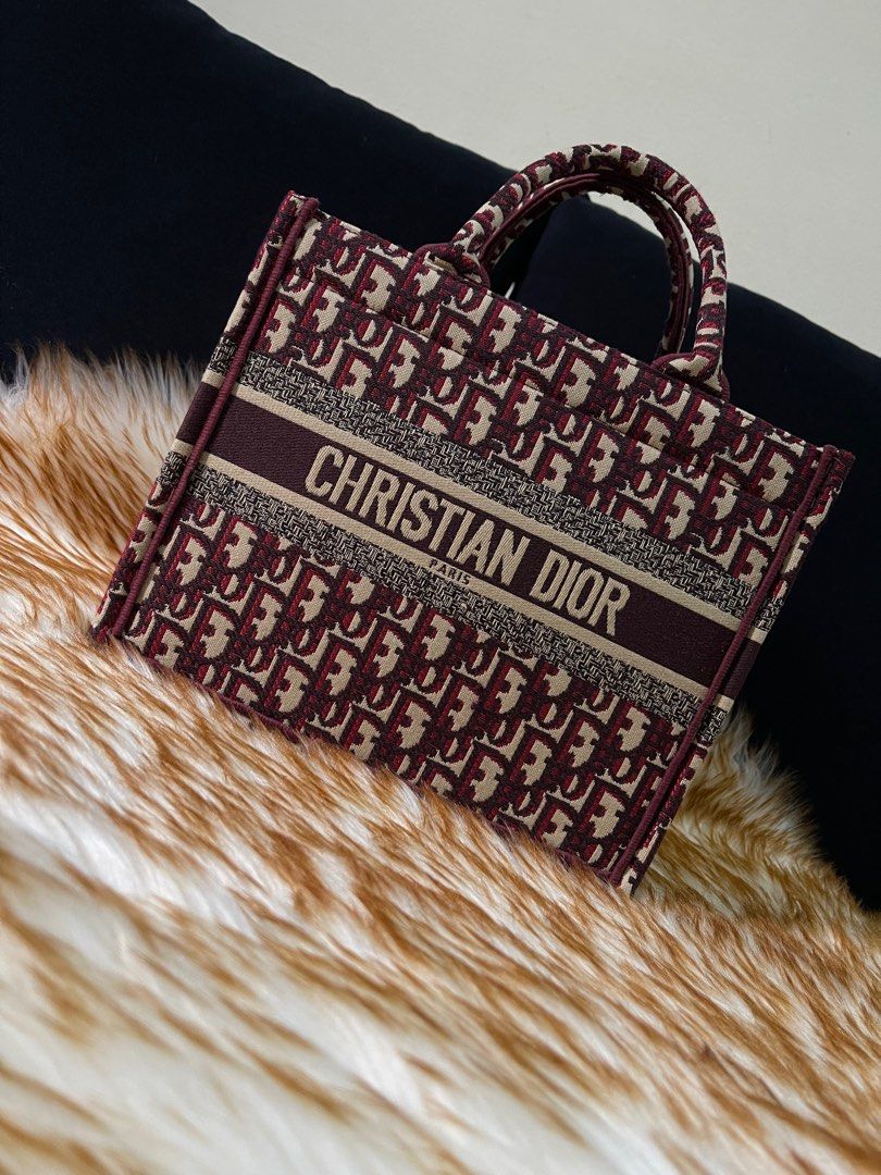 Christian dior canvas tote hotsell