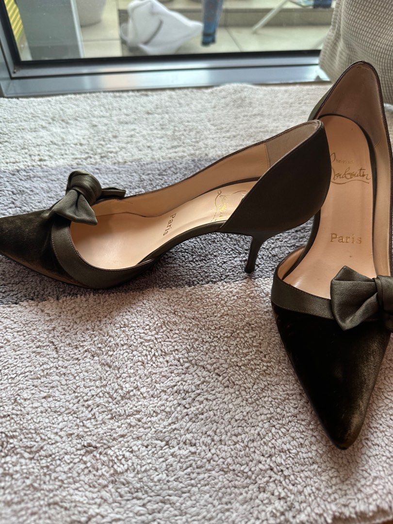 Olive green christian louboutin top