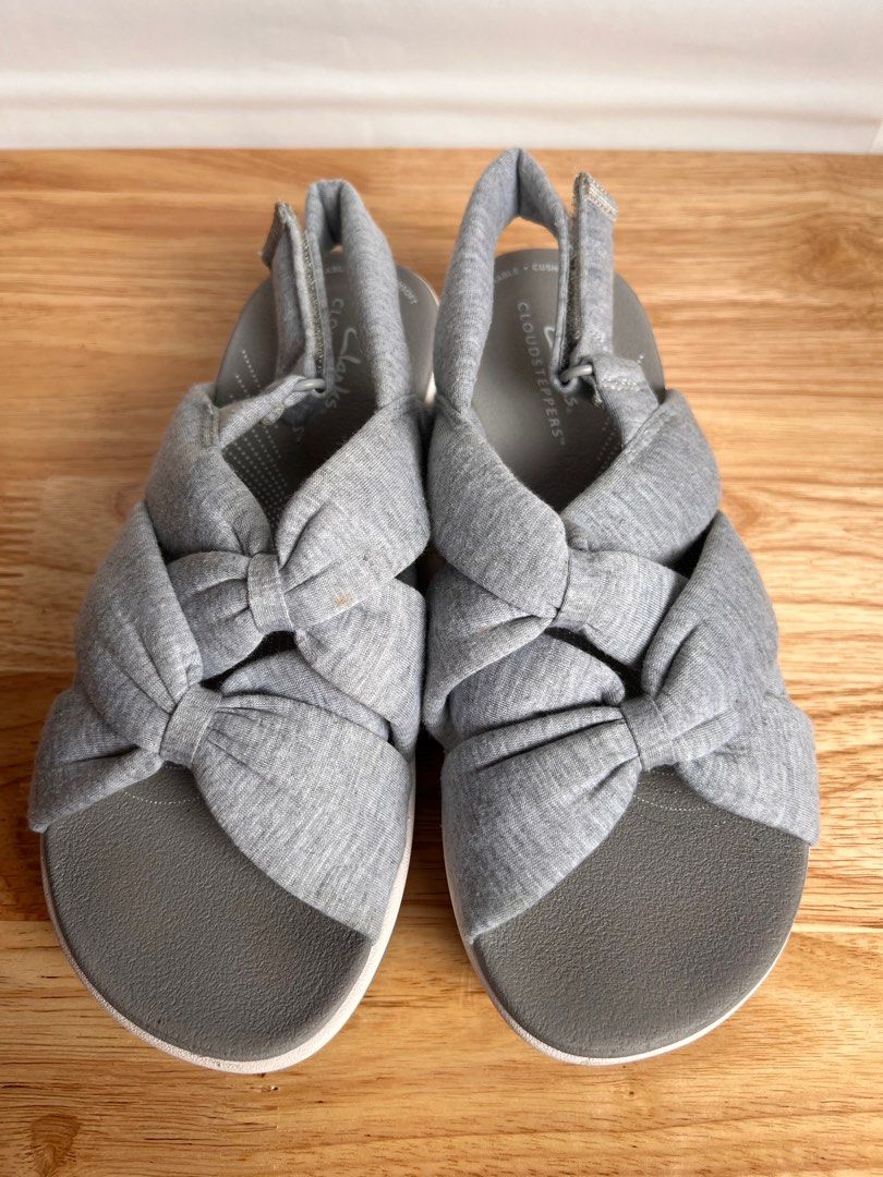 Cloudsteppers by clarks jersey slide sandals 2025