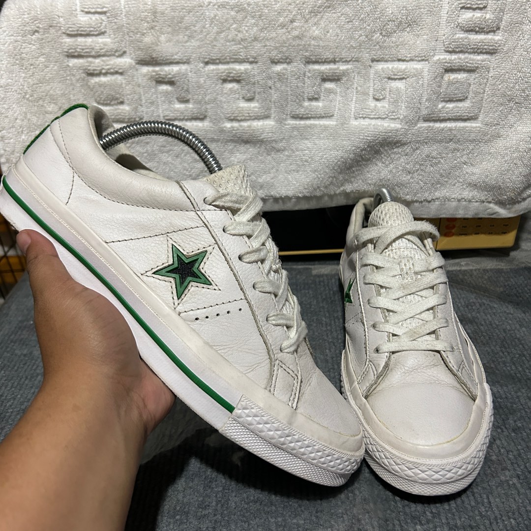 white leather one star converse