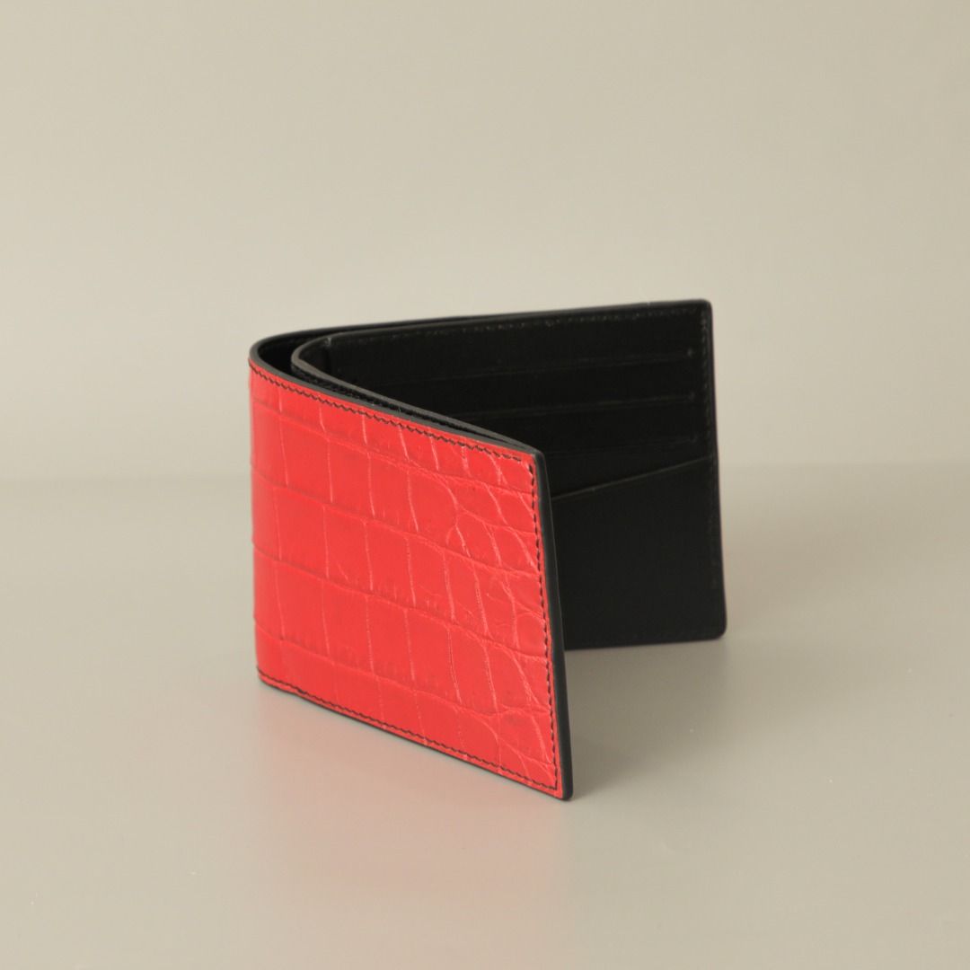 Red sales crocodile wallet