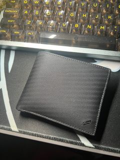 Daniel hechter wallet price singapore outlet