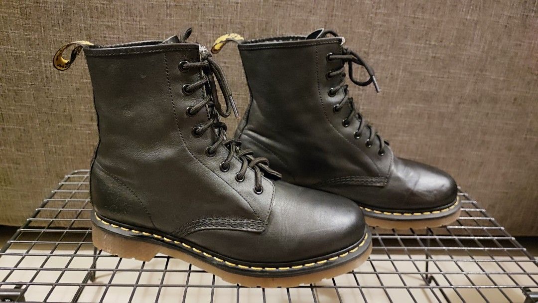 Dr. martens newton 8 eye cheap boots black leather