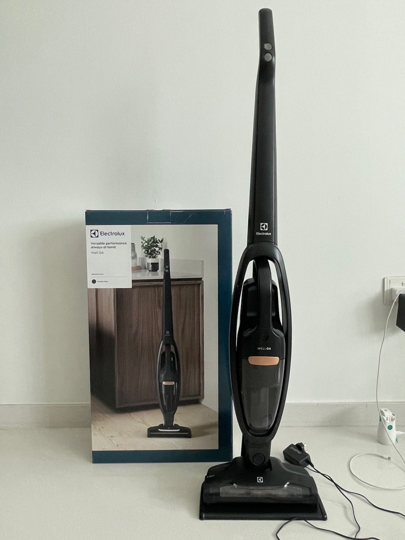 Electrolux Well Q9 cordless vacuum cleaner, TV & Home Appliances