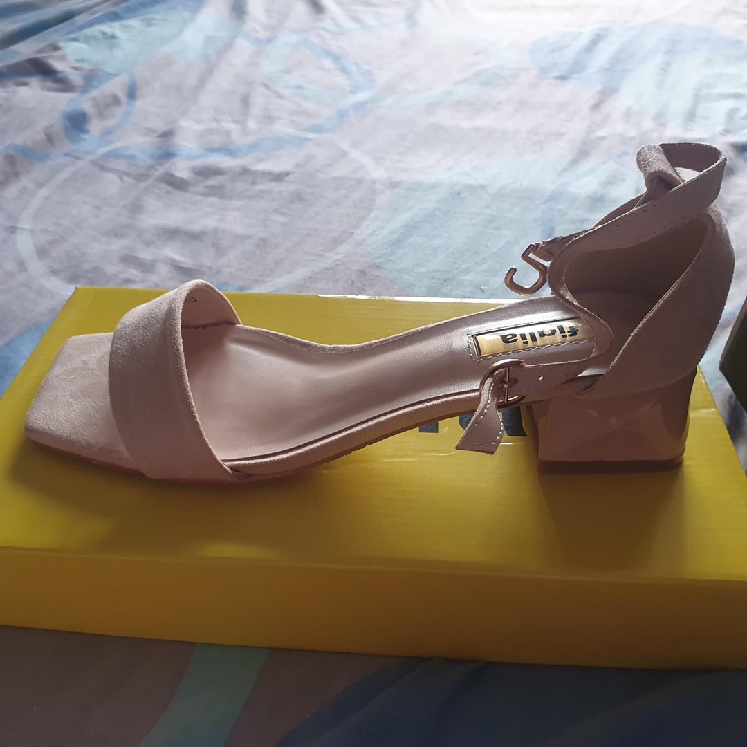 Figlia Sandals/Heels, Women's Fashion, Footwear, Shoe inserts on Carousell