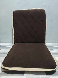 Floor Chair / Tatami Chair