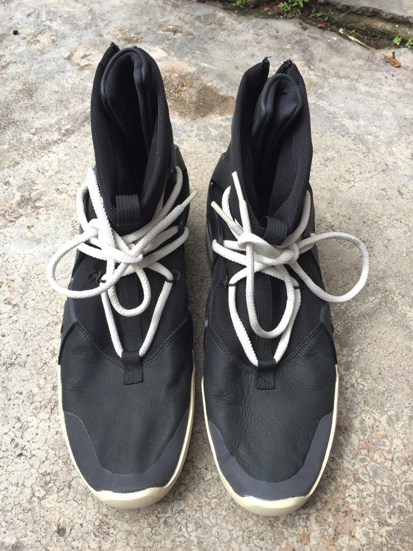 Fog hotsell nike shoes
