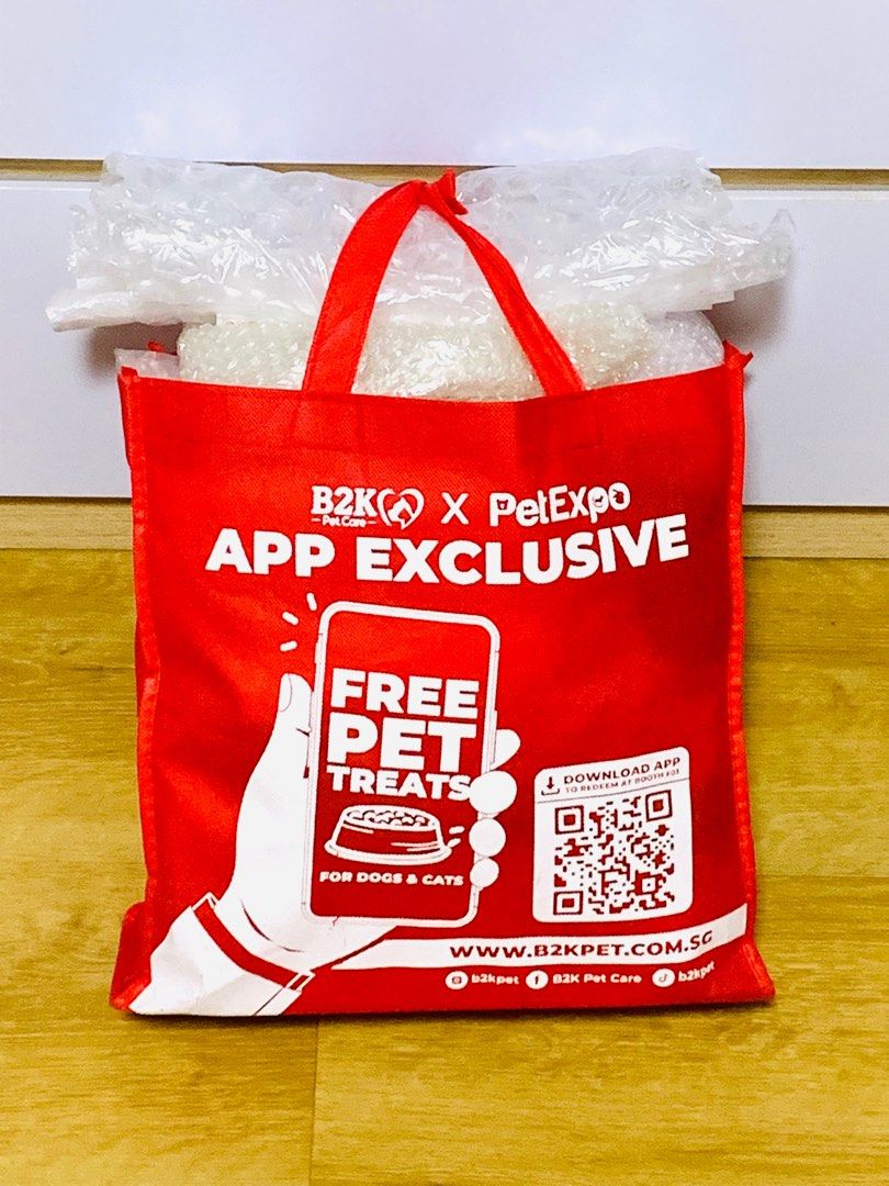 FREE Bubble Wrap Packing Material, Hobbies & Toys, Stationery & Craft