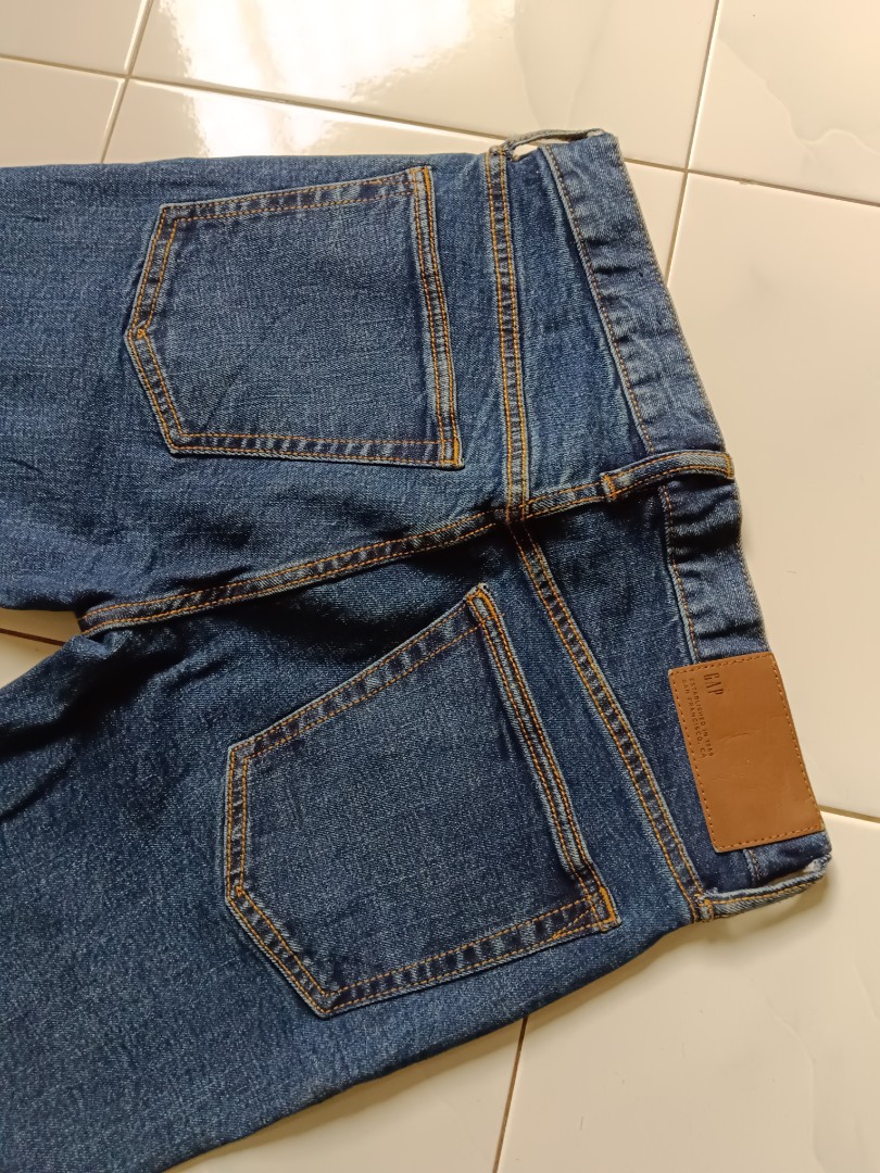 GAP skinny size 30, Men's Fashion, Bottoms, Jeans on Carousell