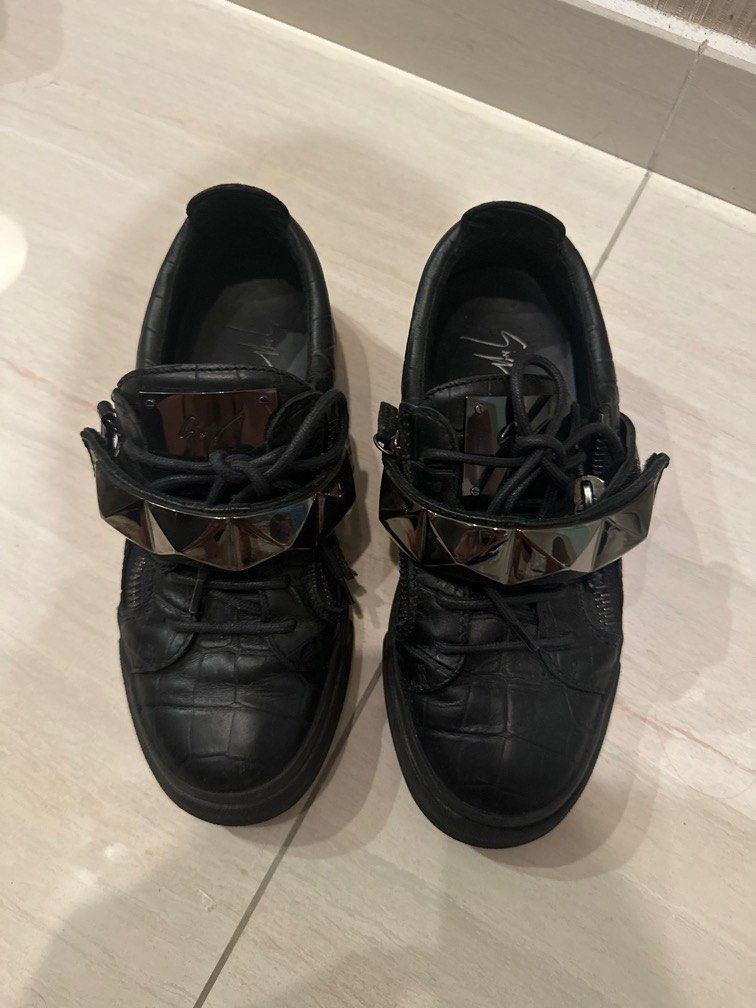 Giuseppe Zanotti sneakers